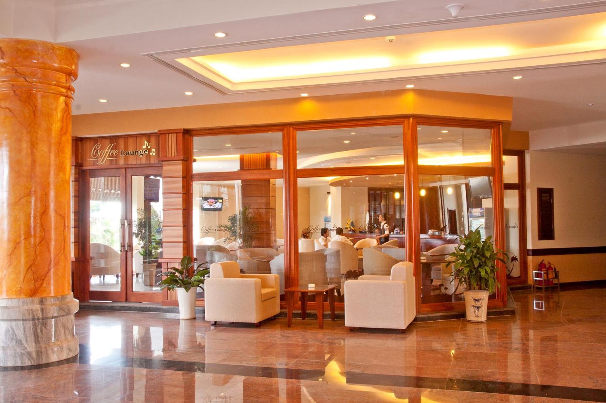 Dlgl - Dung Quat Hotel Quang Ngai Exterior photo