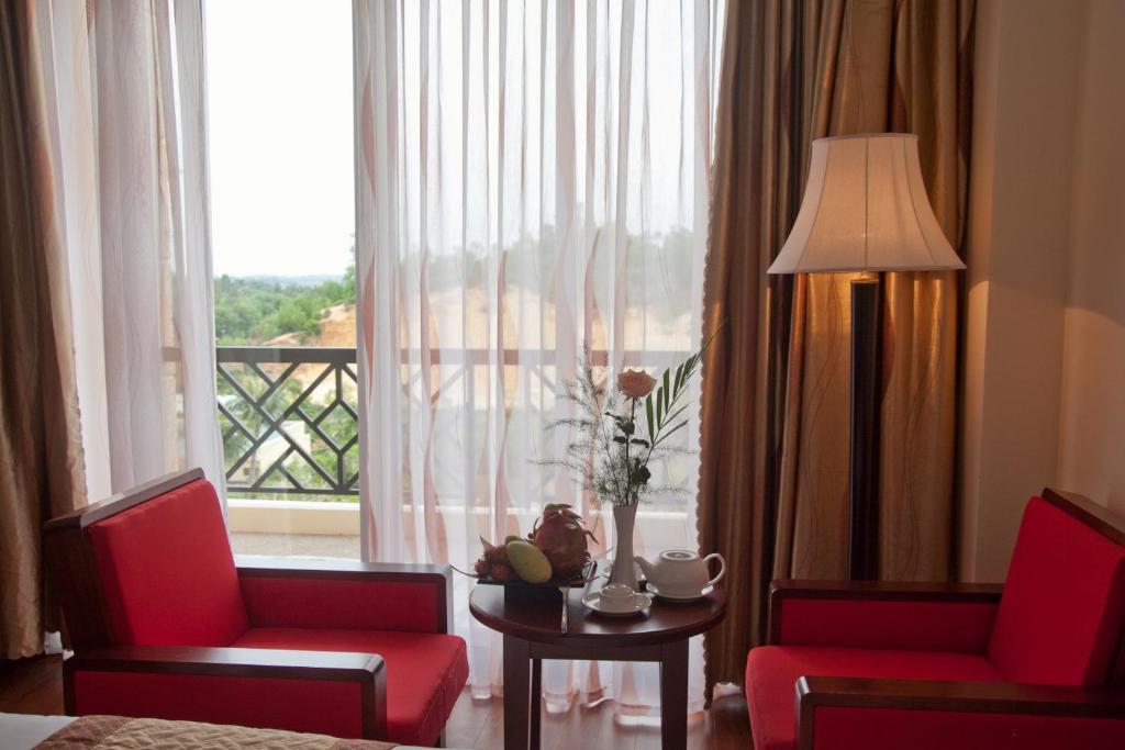 Dlgl - Dung Quat Hotel Quang Ngai Room photo